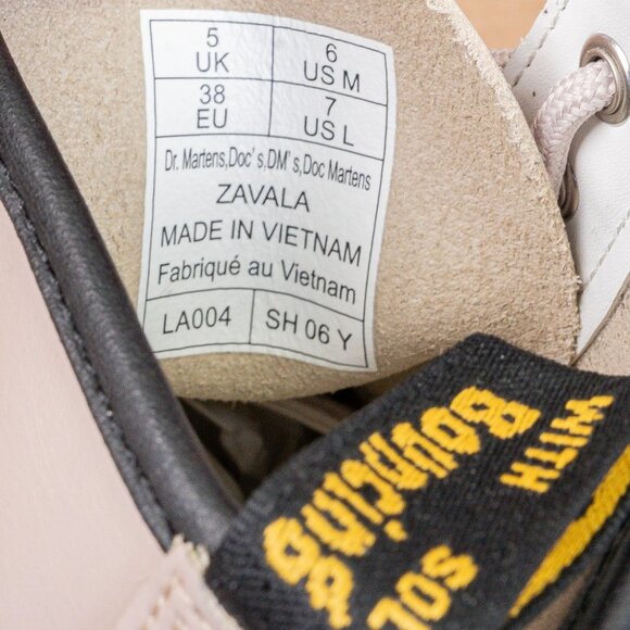 Dr Martens Unisex Zavala Taupe Leather Flat Combat boots M6 W7 - Picture 7 of 8